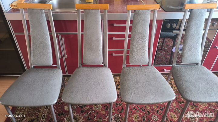 Столы и стулья для кухни новые бу