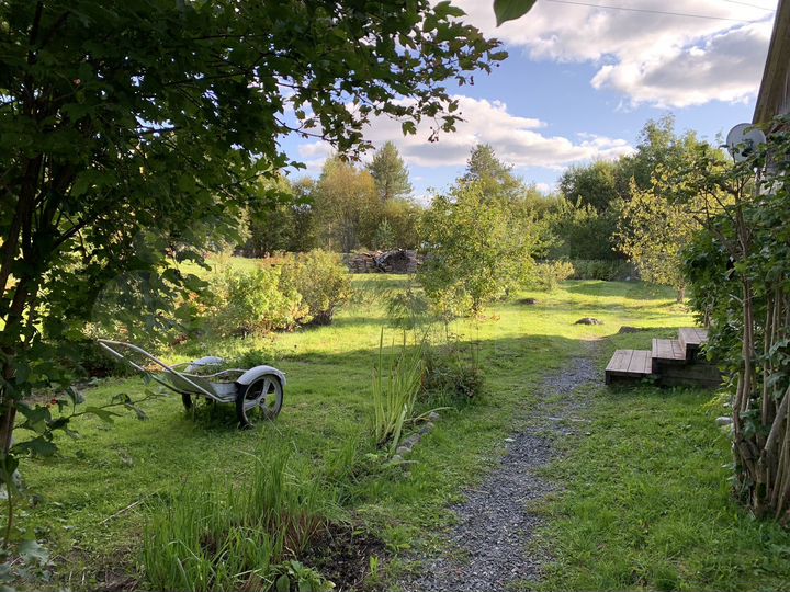 Дом 63 м² на участке 10 сот.