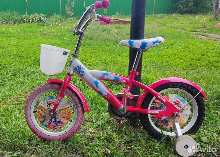 Велосипед детский 4 колесный
