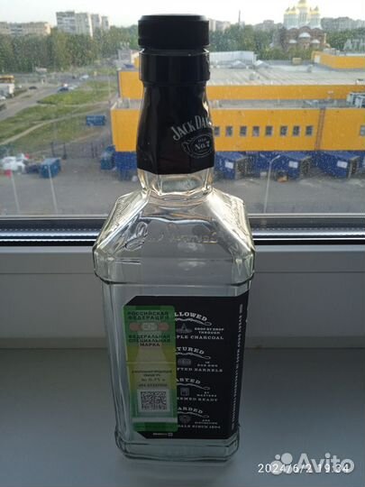 Бутылка от виски Jack Daniels