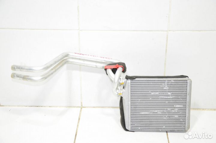 Радиатор печки Land Rover Discovery Sport L550 2.2