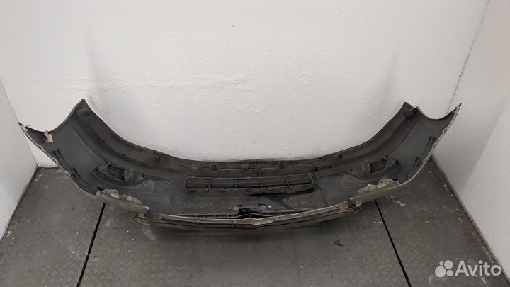 Бампер передний Toyota Avensis 2