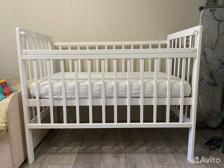 Кроватка детская babyton