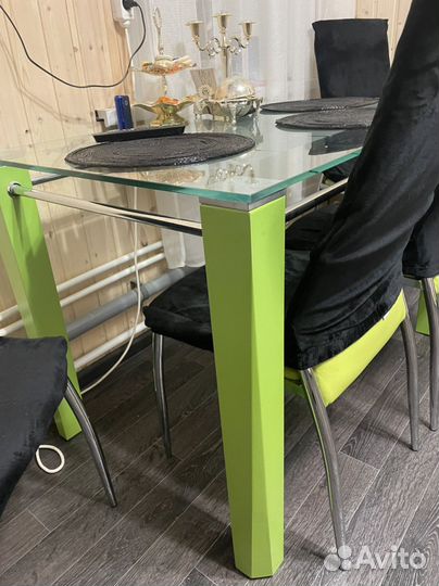 Кухонный стол