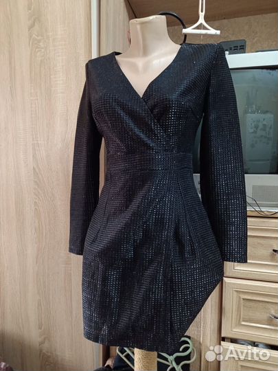 Вечернее платье 40-42р на девочку