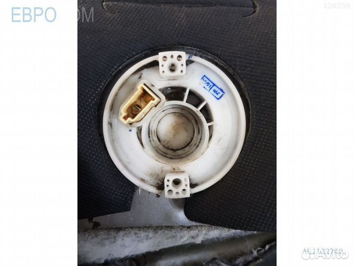 Бензобак / топливный бак mercedes W220 бензин