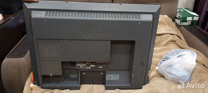 Ж К Телевизор LG бу