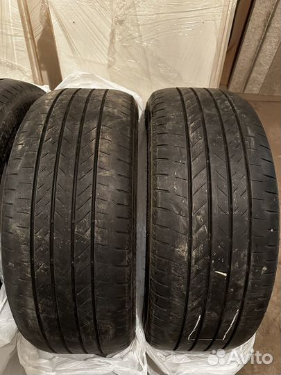 Bridgestone Alenza 001 255/45 R20