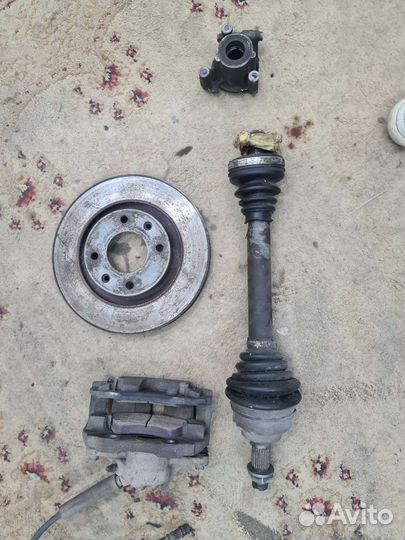 Привод правый на Ситроен С4 или Пежо 307,308