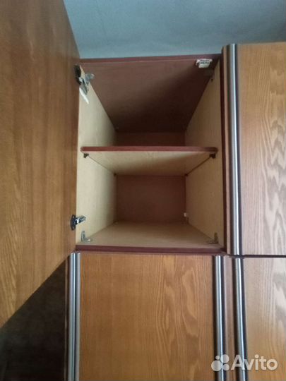 Шкаф