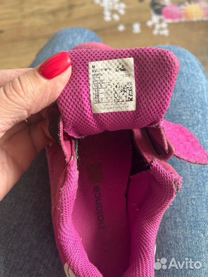 NEW balance кроссовки на девочку 28