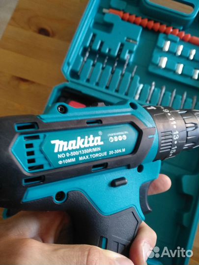 Шуруповерт makita 18v