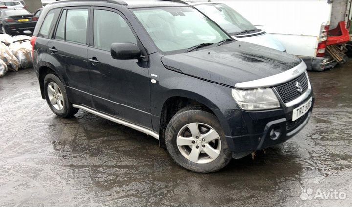 Крыло переднее правое suzuki grand vitara 2