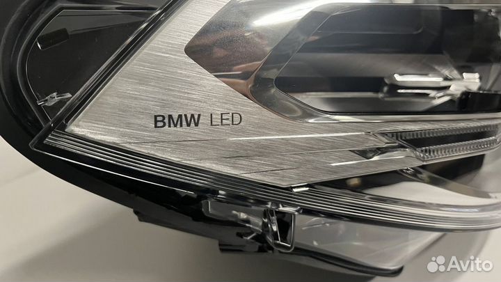 Фары правая левая BMW X2 F39 LED