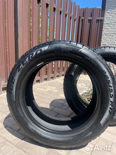 Pirelli Ice Zero 225/55 R17 101