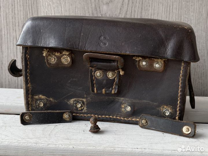 Немецкий подсумок санитара 1942 год оригинал