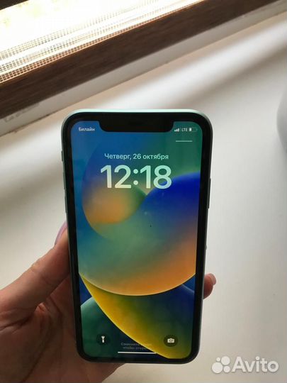 iPhone 11, 64 ГБ