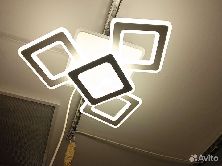 Люстра потолочная