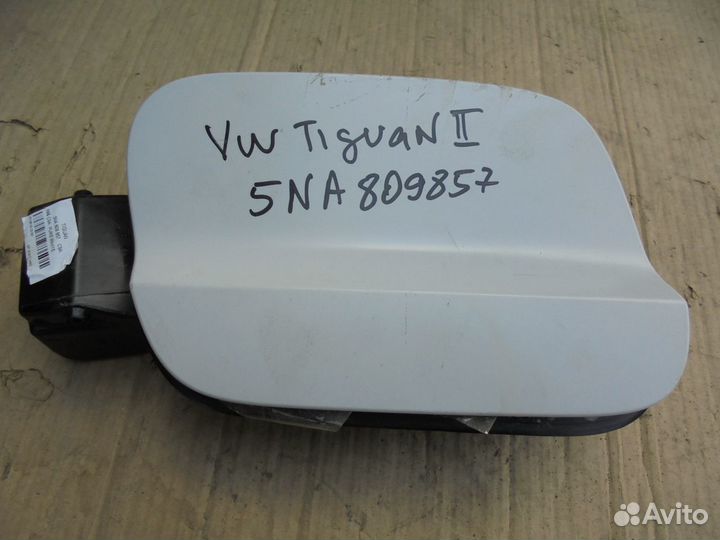Крышка топливной горловины Volkswagen Tiguan 2