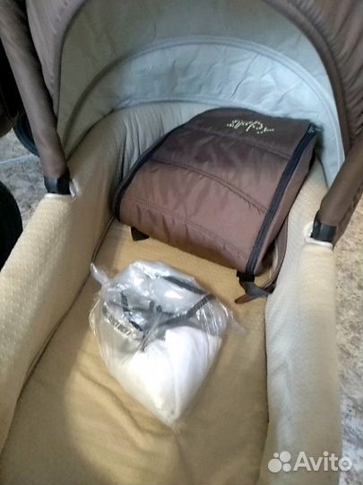 Коляска Zippy Sport 2 в 1