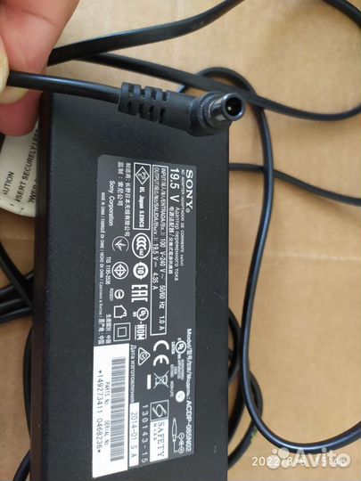 Блок питания 12V, 14, 19V 3.5a