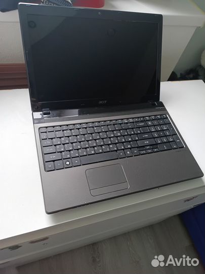 Ноутбук Acer 5560g
