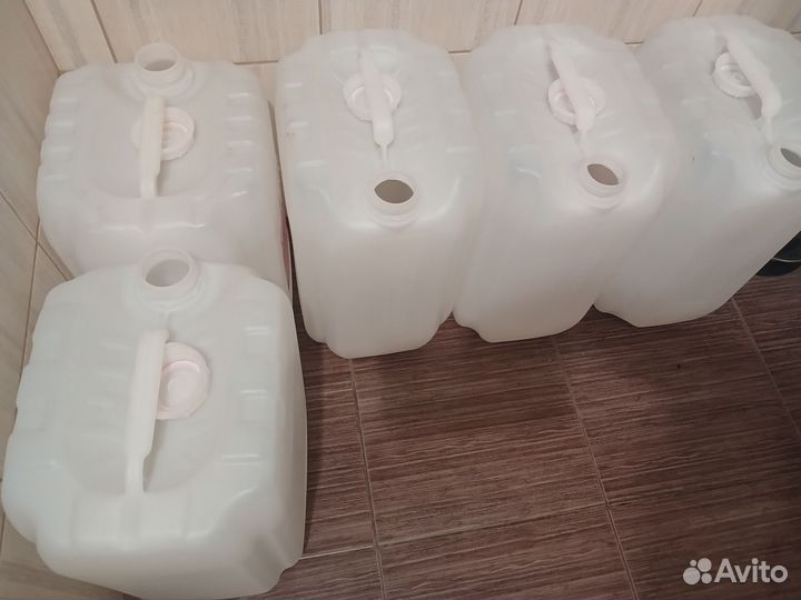 Канистра 20 литров