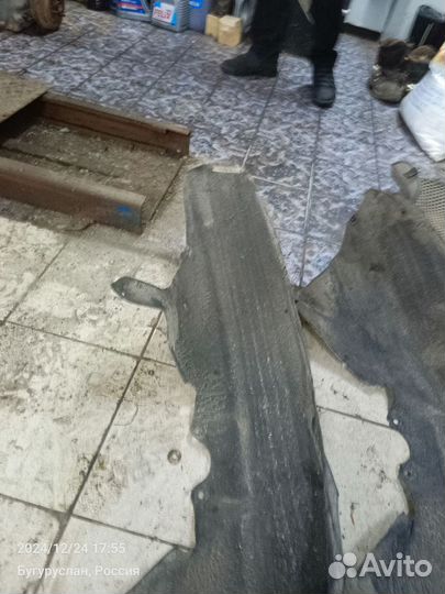 Задние войлочные подкрылки Ford focus 1