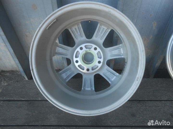 R16 Continental ContiEcoContactCP 215/65, PCD 5x114.3 DIA 64.1