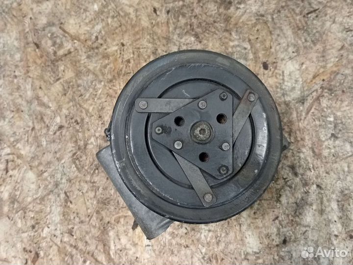 Компрессор кондиционера Nissan Almera n16 classic