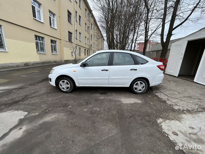 LADA Granta 1.6 МТ, 2015, 172 000 км