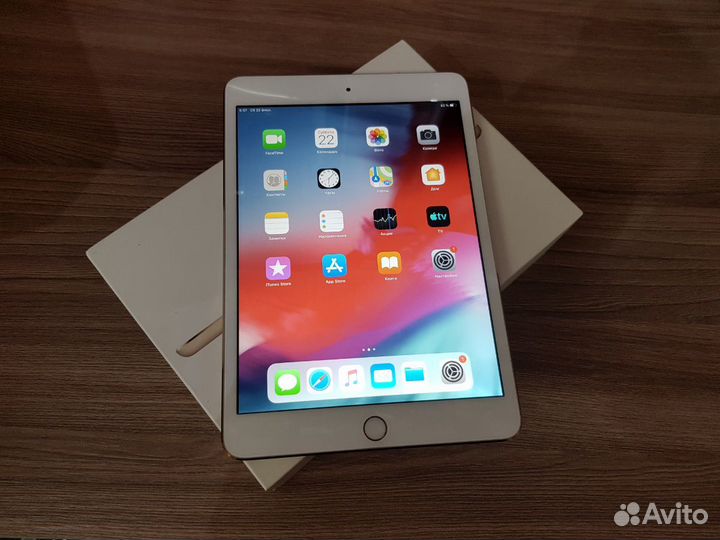 iPad Mini 3 16гб wifi Retina