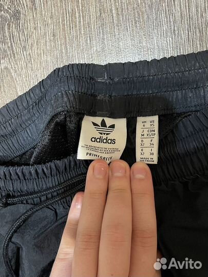 Шорты спортивные женские adidas