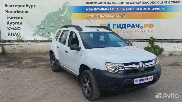 Дефлектор воздушный Renault Duster (HS) 687604194R