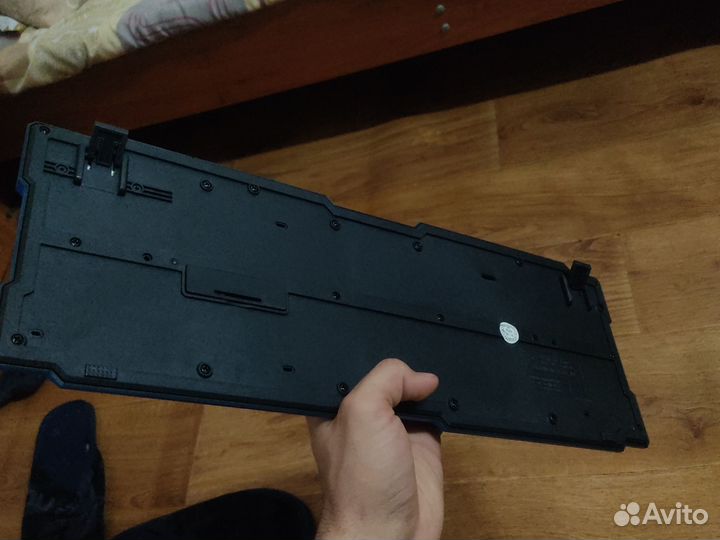 Игровая клавиатура и мышь