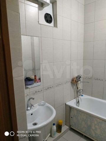 2-к. квартира, 48 м², 1/4 эт.