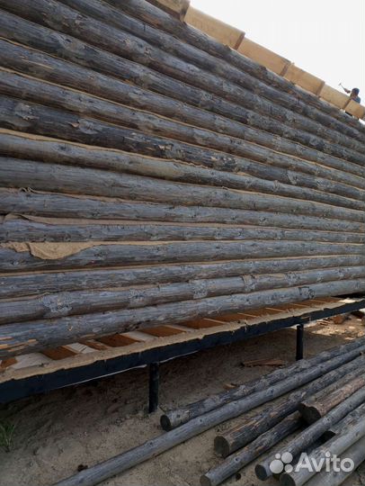 Бригада строителей