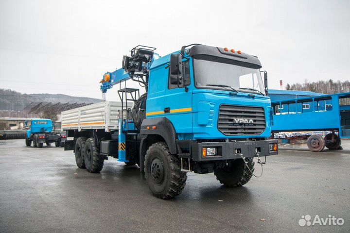 Аренда и услуги манипулятора-вездехода, стрела 7 т, 22 м, борт 12 т, 6 м