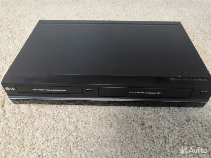DVD/VHS Рекордер LG DVR 788