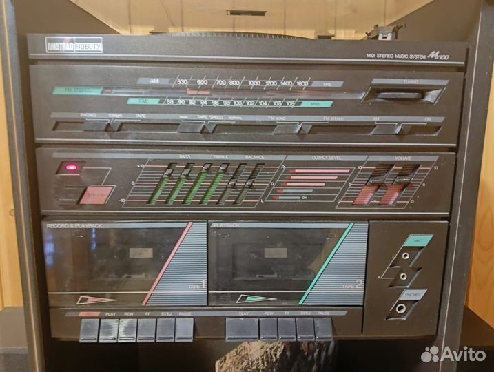 Музыкальный центр виниловый проигрыватель