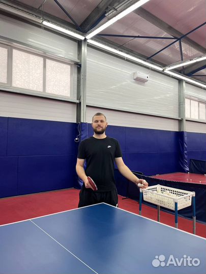 Тренер по настольному теннису