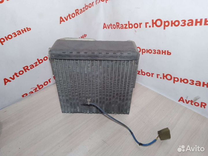 Испаритель кондиционера Mitsubishi Carisma
