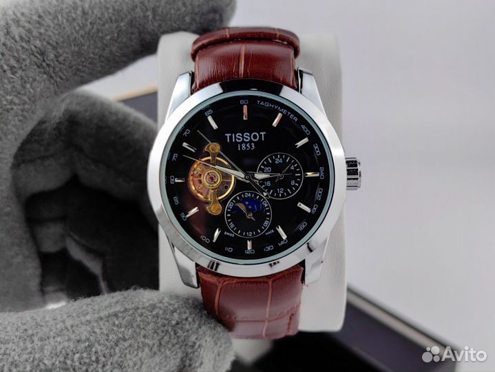 Мужские часы tissot 1853 механика коричневый