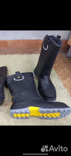 Продать обувь