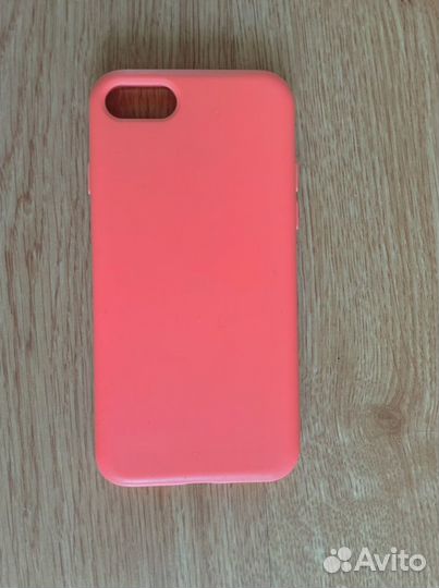 Чехол на iPhone 7