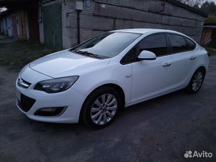 Opel Astra 1.4 AT, 2012, 196 300 км