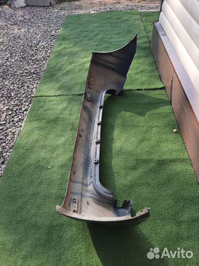 Задний бампер на LADA Largus