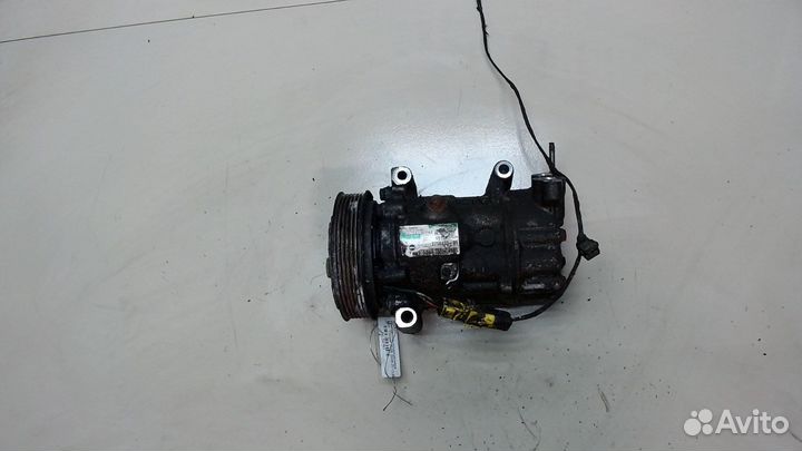 Компрессор кондиционера Mini Cooper (R56/R57), 200