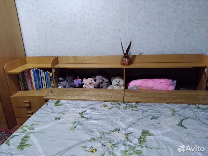 Кровать двуспальная