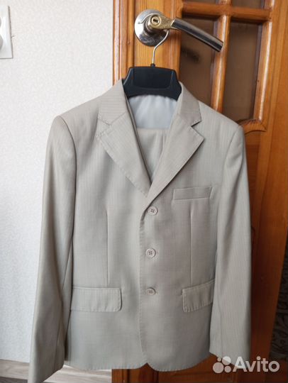 Костюм на праздник или выпускной